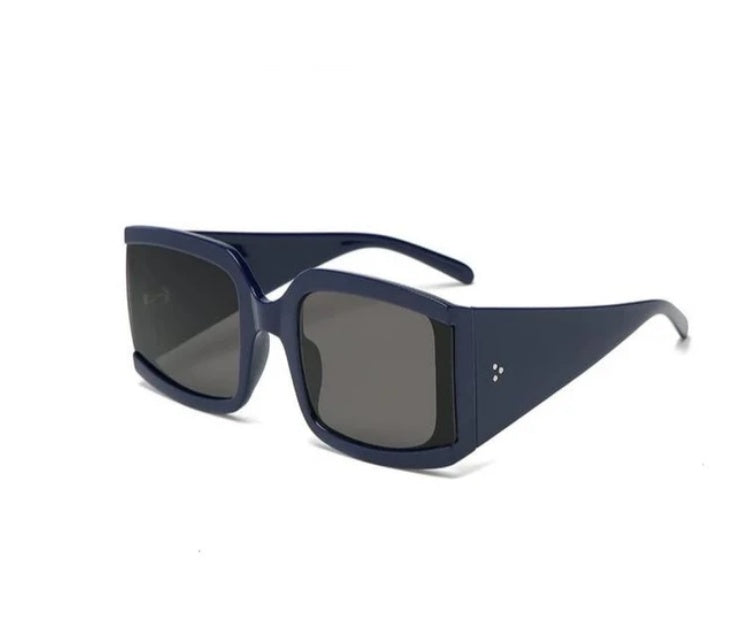 Classic UV400 PC Frame Sunglasses Lightweight, Durable & Stylish